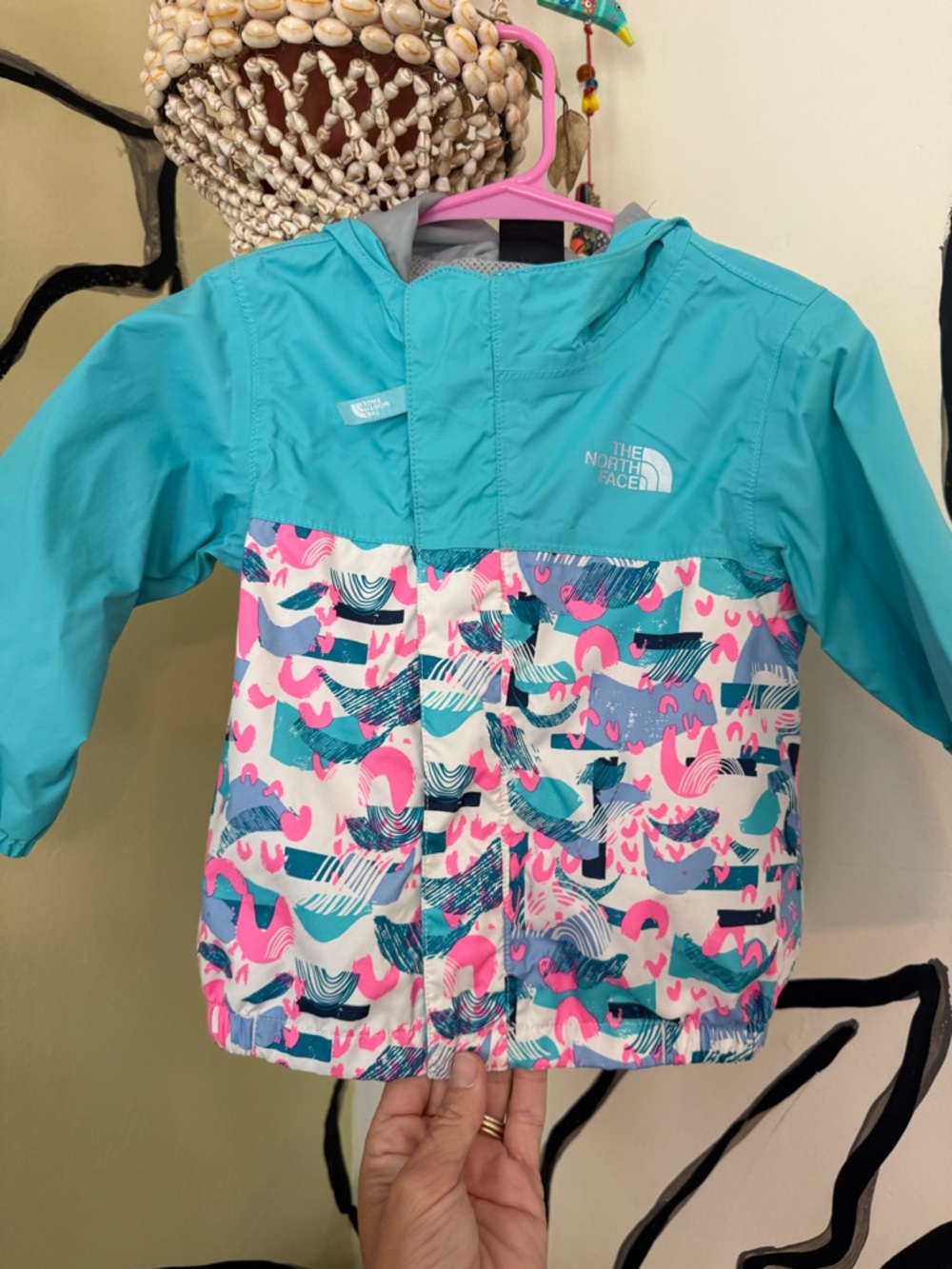 The North Face Teal & Pink Patterned Hooded Shell